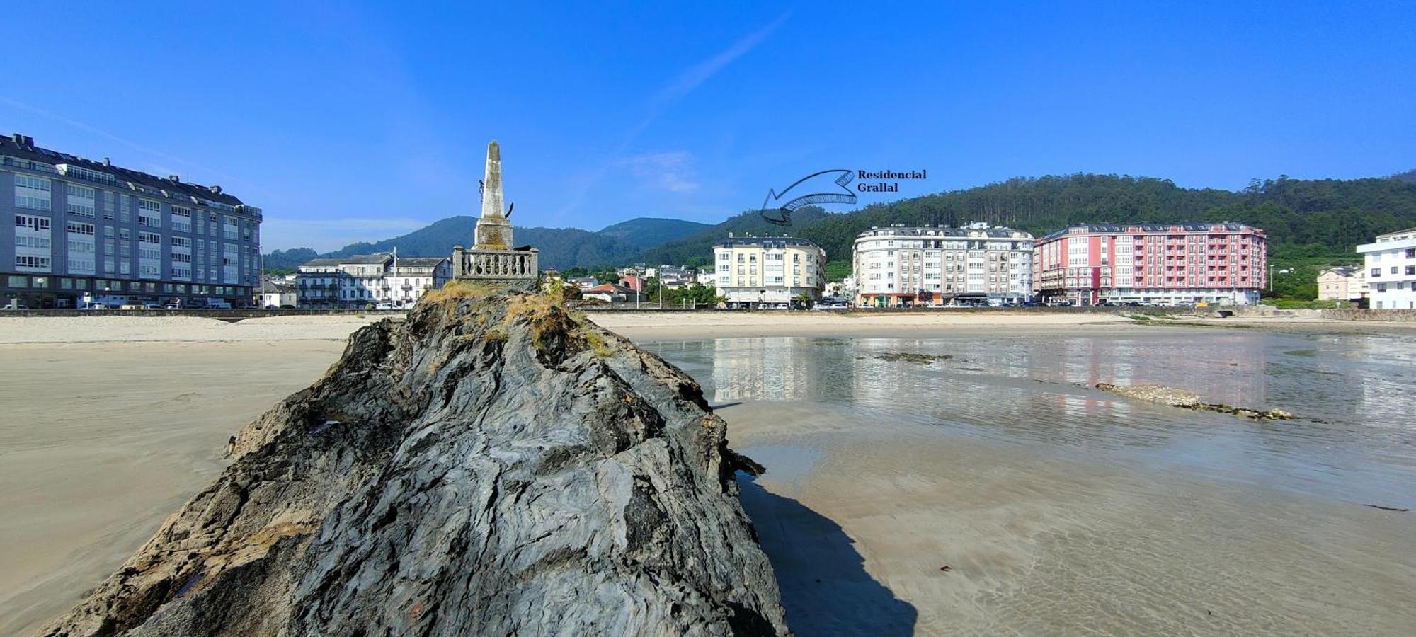 Alojamientos Viveiro - Playa De Covas I Kültér fotó